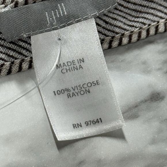 J.Jill Floral Garden Striped Square Scarf Rayon Sheer Lightweight 40” x 40” - Picture 7 of 8